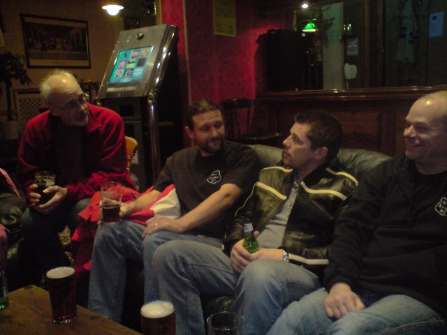 640x480 pixels (65K)