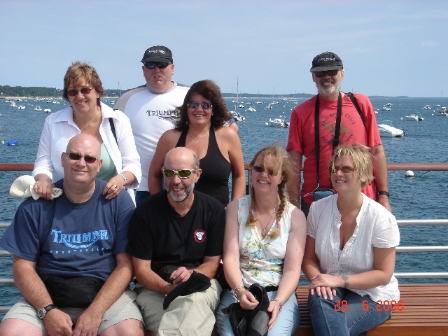 640x480 pixels (122K)