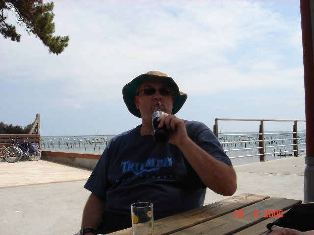 640x480 pixels (87K)