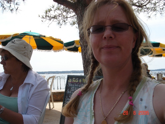 640x480 pixels (114K)