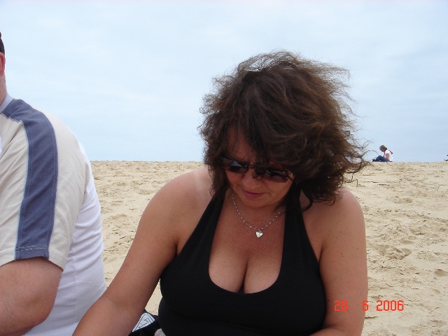 640x480 pixels (86K)