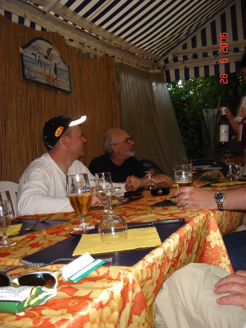 480x640 pixels (140K)