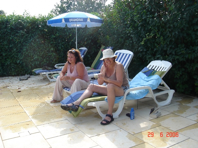 640x480 pixels (141K)