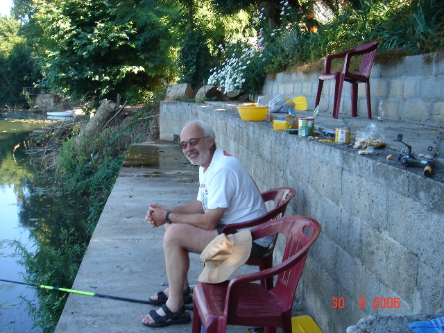 640x480 pixels (167K)