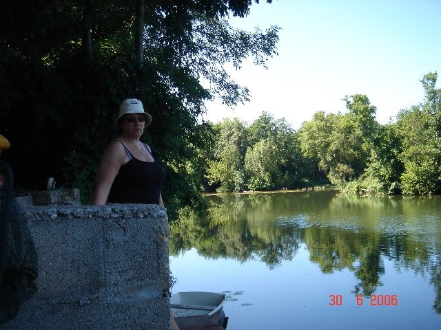 640x480 pixels (138K)