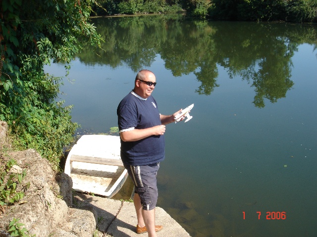 640x480 pixels (134K)