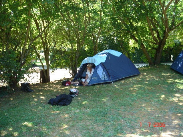 640x480 pixels (179K)