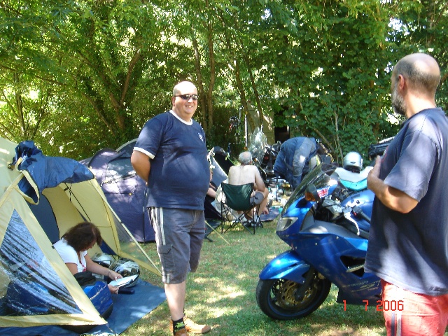 640x480 pixels (184K)