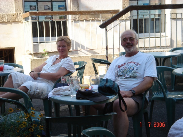 640x480 pixels (129K)