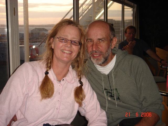 640x480 pixels (113K)