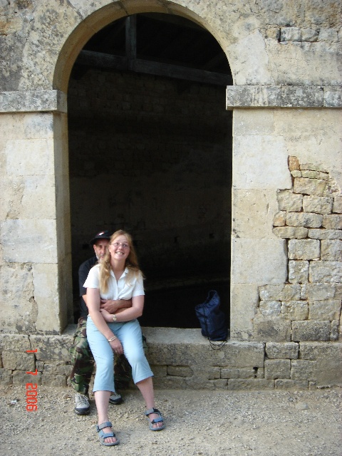 480x640 pixels (131K)