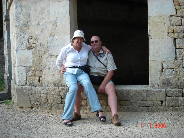 640x480 pixels (151K)