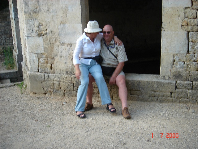 640x480 pixels (123K)