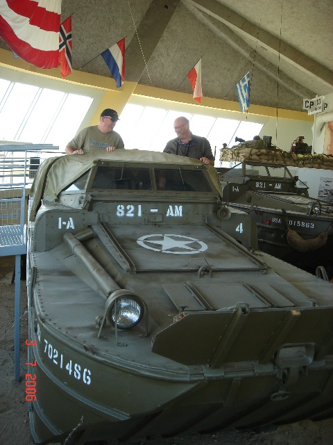 480x640 pixels (116K)