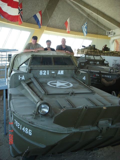 480x640 pixels (113K)