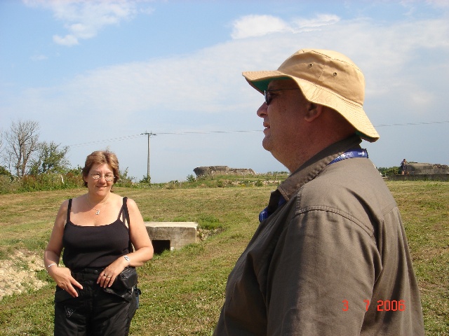 640x480 pixels (114K)