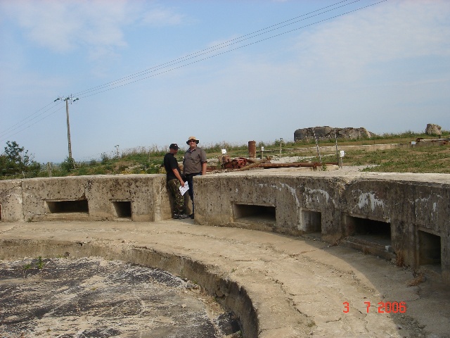 640x480 pixels (118K)