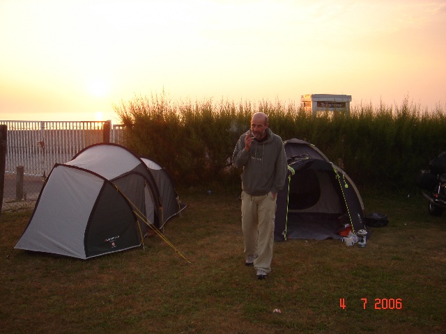 640x480 pixels (88K)