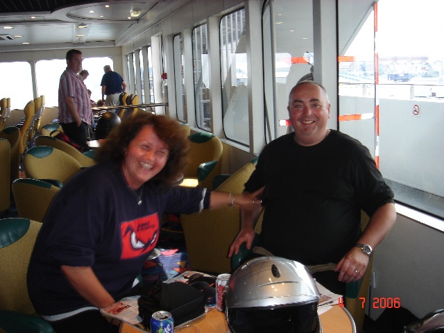 640x480 pixels (102K)