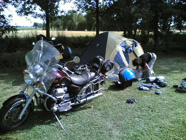 640x480 pixels (198K)