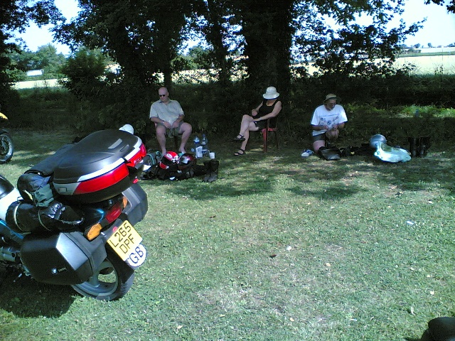 640x480 pixels (192K)