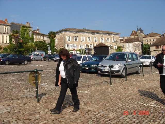 640x480 pixels (148K)