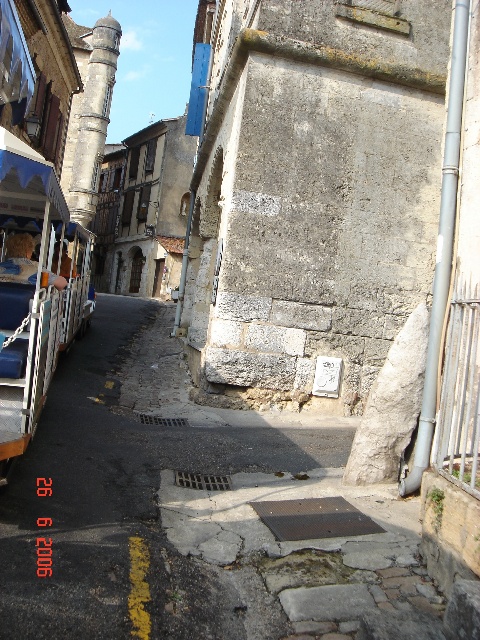 480x640 pixels (163K)