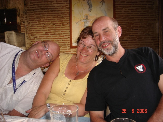 640x480 pixels (112K)