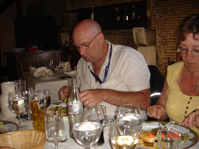 640x480 pixels (122K)