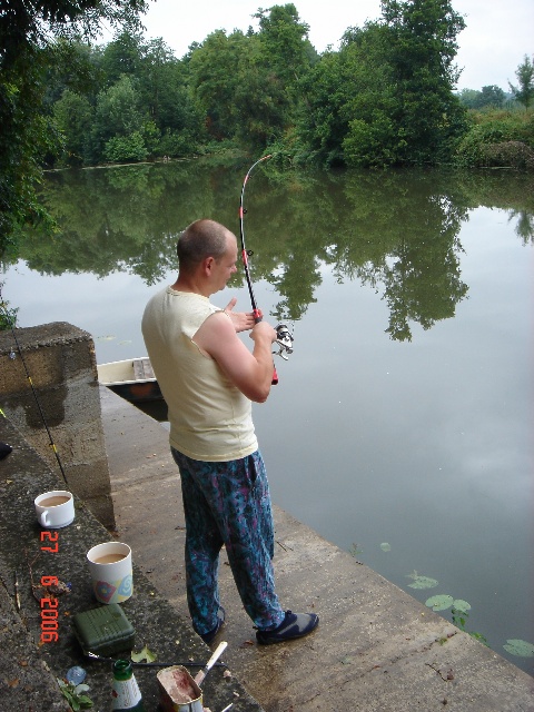 480x640 pixels (138K)