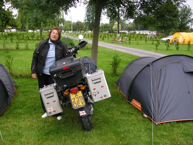 640x480 pixels (166K)