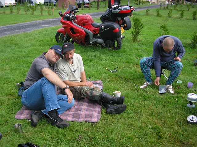 640x480 pixels (182K)