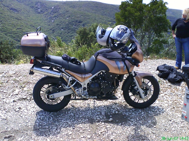 640x480 pixels (192K)