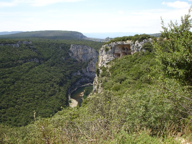 640x480 pixels (177K)