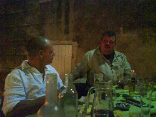 640x480 pixels (119K)