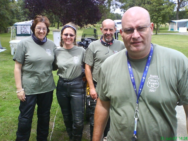 640x480 pixels (135K)