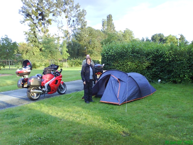 640x480 pixels (146K)