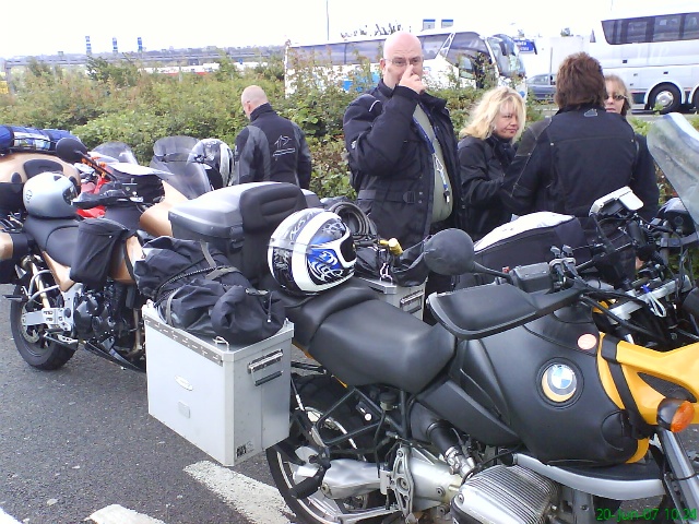 640x480 pixels (152K)