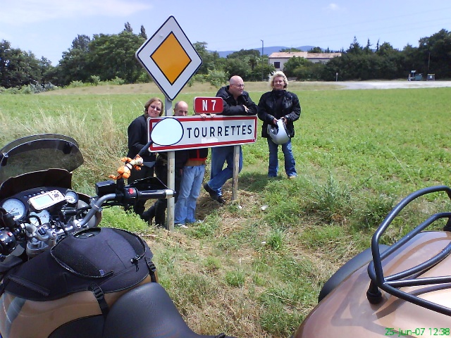 640x480 pixels (156K)