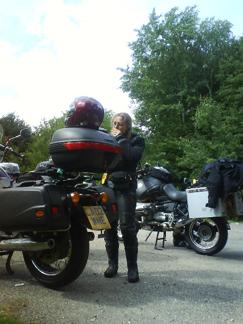 480x640 pixels (130K)