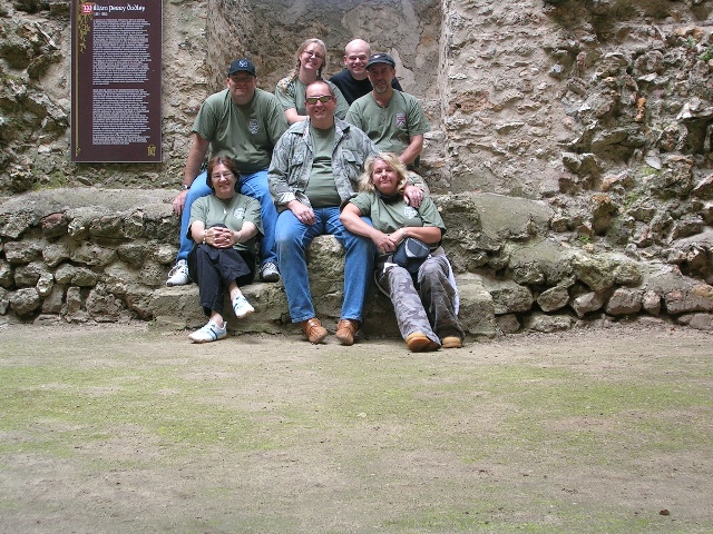 640x480 pixels (186K)