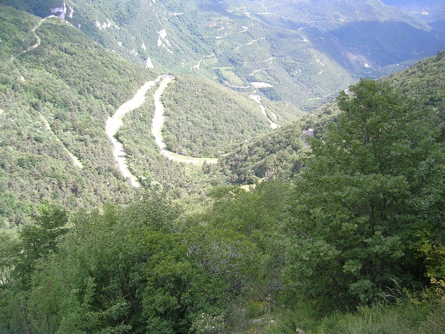 640x480 pixels (187K)