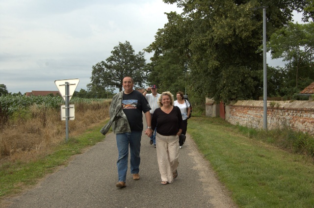 640x424 pixels (120K)