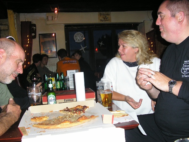 640x480 pixels (120K)