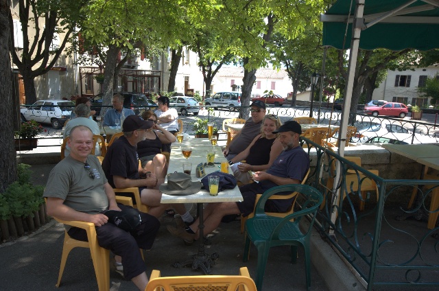 640x424 pixels (135K)