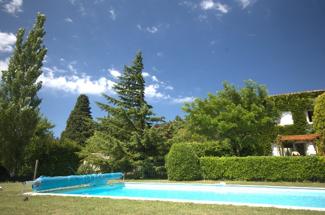 640x424 pixels (124K)