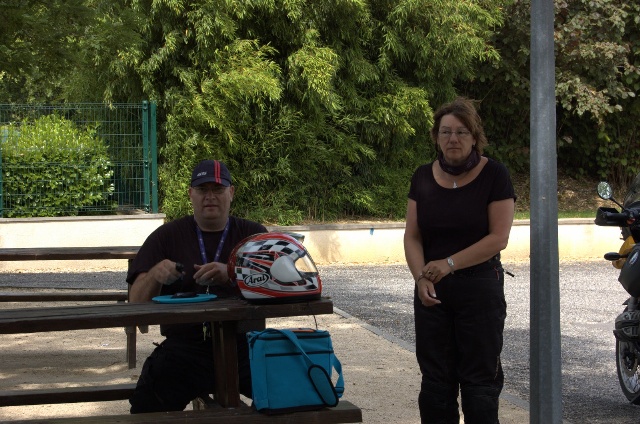 640x424 pixels (136K)