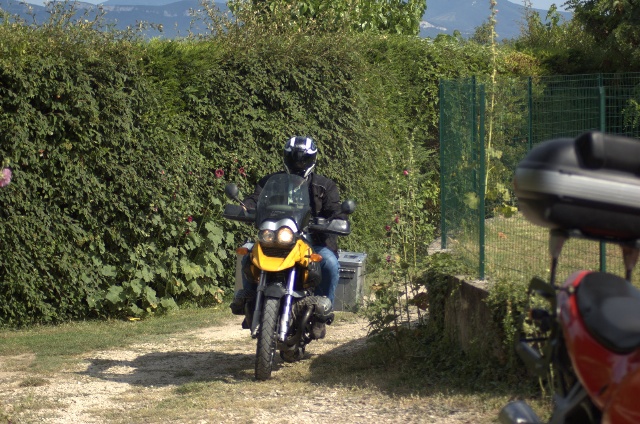 640x424 pixels (153K)