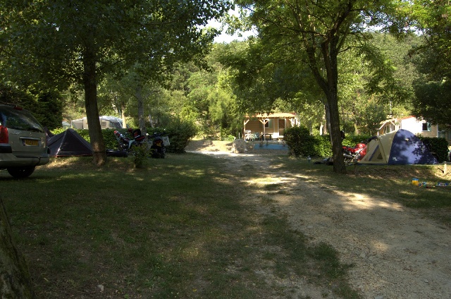 640x424 pixels (148K)