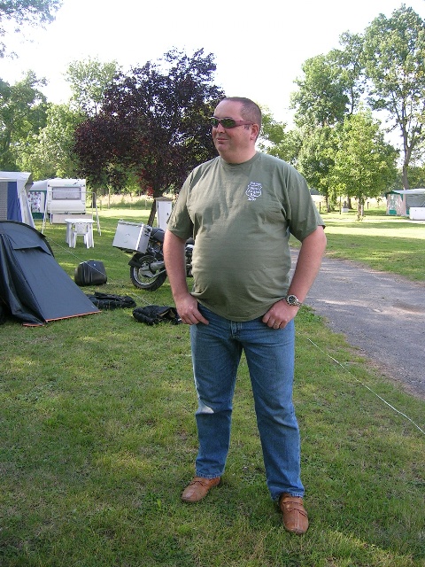 480x640 pixels (172K)